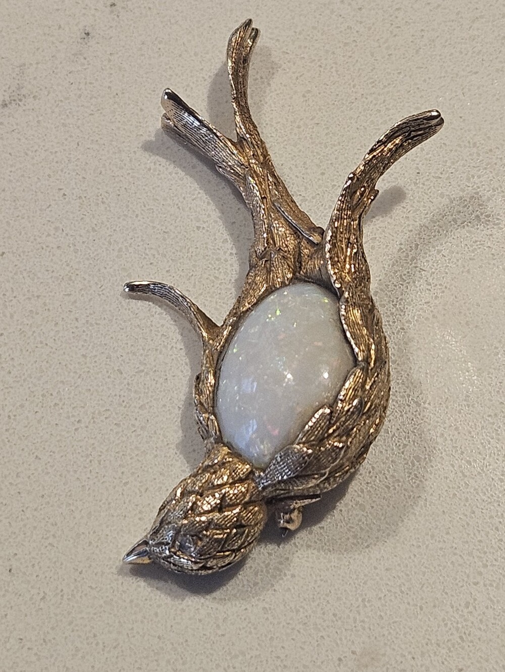 Art Nouveau 14k Yellow Gold Diamond 16mm Opal Sparrow Bird Jelly Belly Brooch